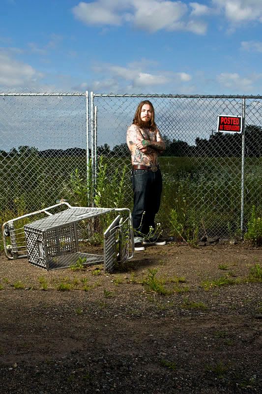 IMAGE: http://i153.photobucket.com/albums/s203/cathpah/4a57867b2fa45.jpg