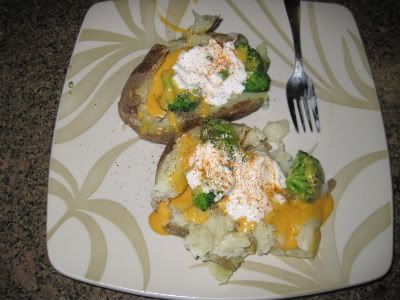 baked taters with daiya cheese sauce