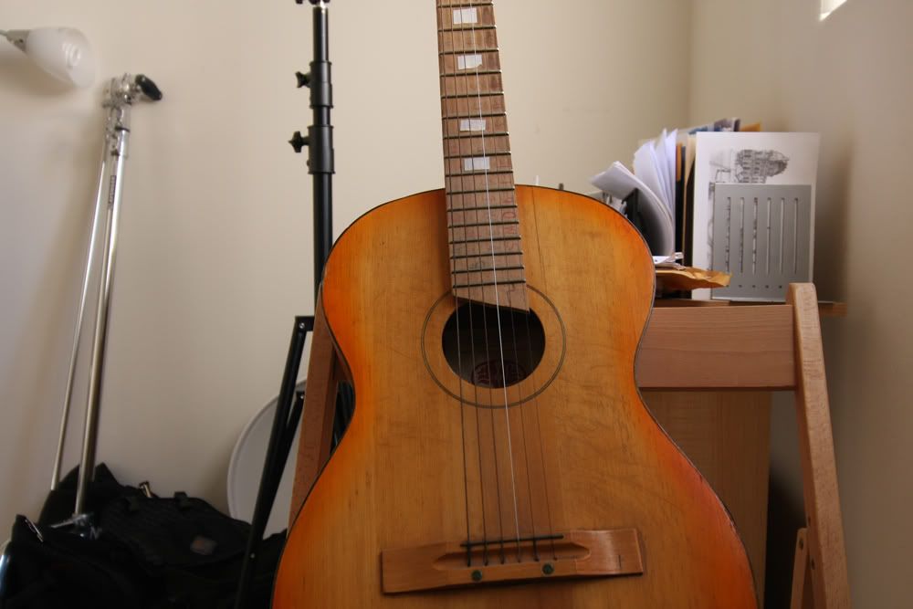 IMAGE: http://i153.photobucket.com/albums/s205/varuj/IMG_4298.jpg