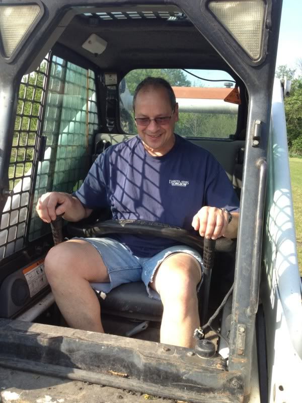 [Image: f3ce8e7b.jpg]