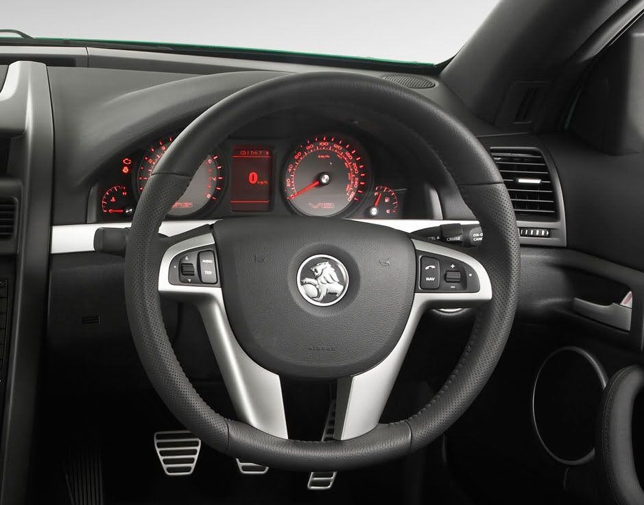 ve commodore steering wheel