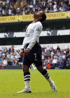 aaron lennon Pictures, Images and Photos