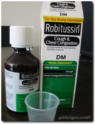 http://i153.photobucket.com/albums/s235/joyce1021/Nov2008/robitussin.jpg