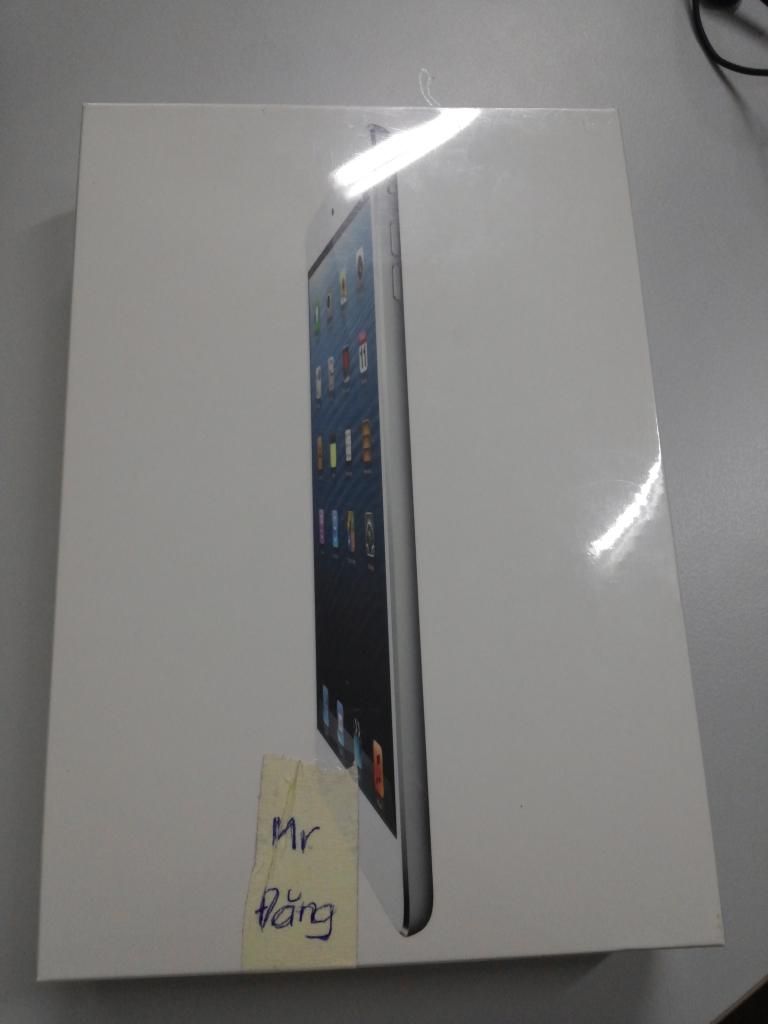 iPad mini 32GB (2014, White, Full seal)