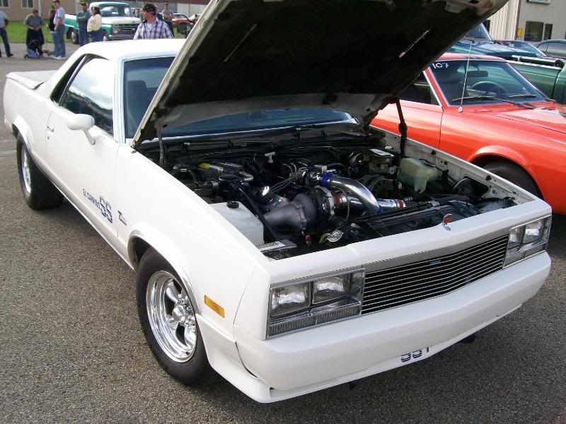 http://i153.photobucket.com/albums/s238/josue309/Dayton%20Meet/Flashlight%20Drags/78d848ac.jpg